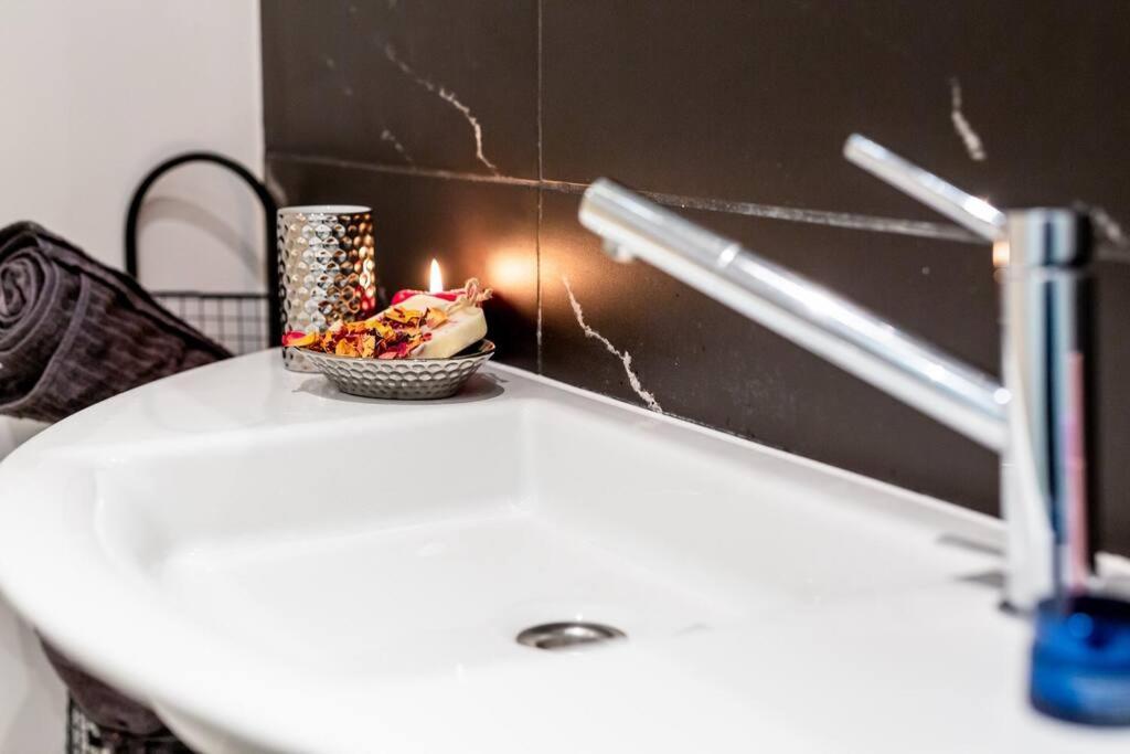 Elegant And Cozy In The Amazing Part Of Downtown Apartamento Varsovia
