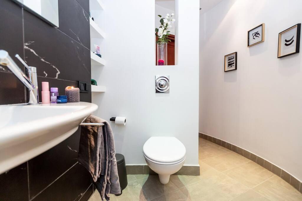Elegant And Cozy In The Amazing Part Of Downtown * Varsovia